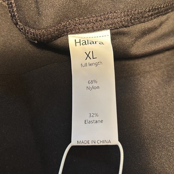 Halara SoCinched High Waisted Butt Lifting Tummy Control Side Pocket Leggings - Picture 4 of 4